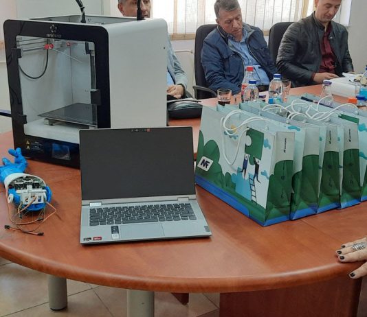 Saobraćajni fakultet Doboj: MF banka opremila Multimedijalnu laboratoriju